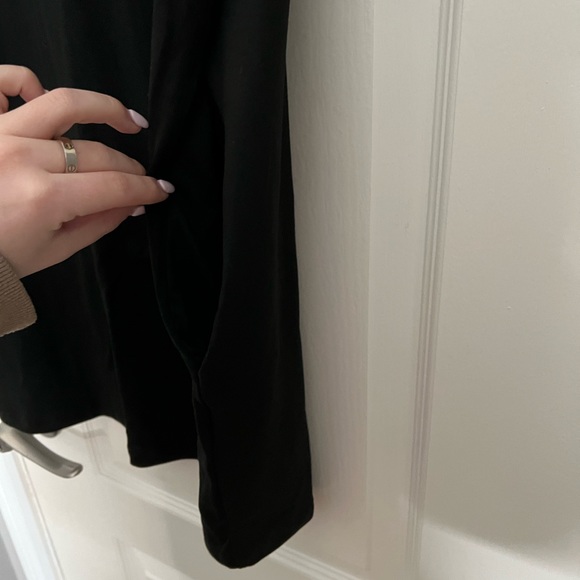 New black dress with pockets - Picture 5 of 6